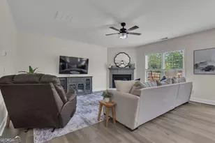 206 Roundwood Way, Peachtree City, GA 30269 - Photo 12