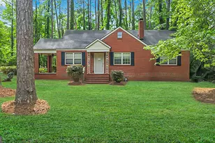 819 Hillcrest Dr, Thomson, GA 30824 - Photo 2