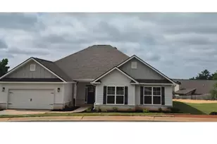 1020 Holliday Pass, Griffin, GA 30223 - Photo 1