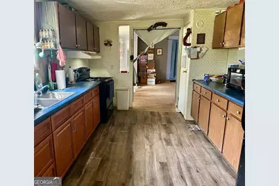 686 Victory Circle, Lyons, GA 30436 - Photo 10