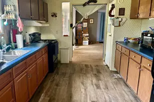 686 Victory Cir, Lyons, GA 30436 - Photo 10