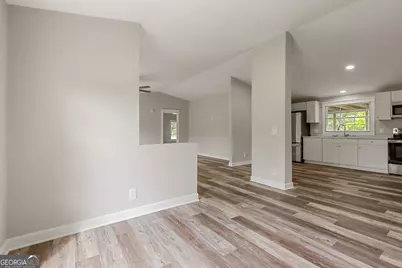 160 Sarah Drive, Brunswick, GA 31525 - Photo 6