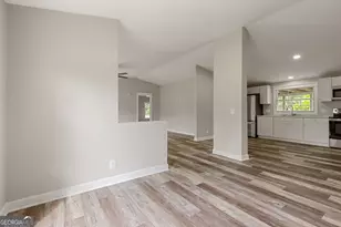 160 Sarah Dr, Brunswick, GA 31525 - Photo 6