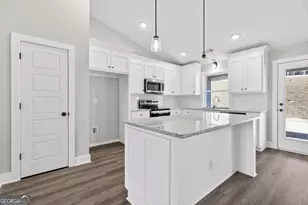 97 Wards Creek Rd, Toccoa, GA 30577 - Photo 16