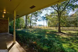 8100 Hog Mountain Rd, Statham, GA 30666 - Photo 4