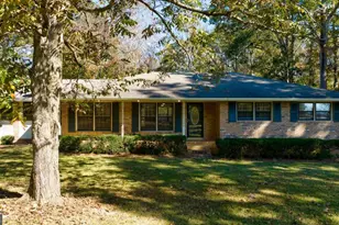 8100 Hog Mountain Rd, Statham, GA 30666 - Photo 2
