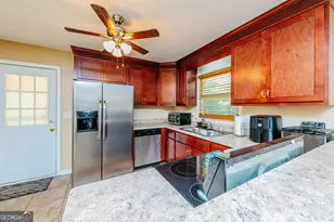 104 Skyway Dr, Warner Robins, GA 31088 - Photo 18