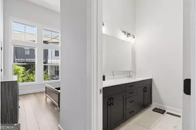 913 Brees Court, Atlanta, GA 30318 - Photo 20