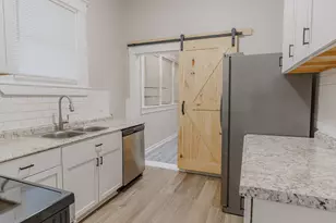 2217 Bolling St, Savannah, GA 31404 - Photo 8