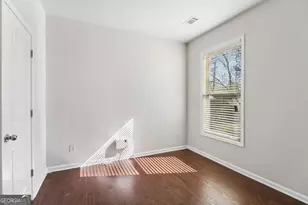 5090 Breezewood Cir, Alpharetta, GA 30004 - Photo 10