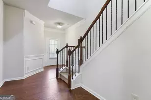5090 Breezewood Cir, Alpharetta, GA 30004 - Photo 2