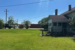 130 S Washington St, Lyons, GA 30436 - Photo 32