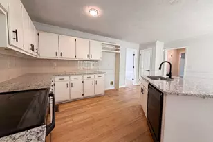 1033 Chestnut Hill Cir SW, Marietta, GA 30064 - Photo 16