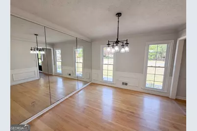 1033 Chestnut Hill Circle SW, Marietta, GA 30064 - Photo 6
