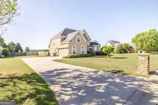 61 Peregrine Dr, Byron, GA 31008 - Photo 2