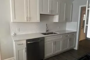702 Victoria Cir, Dublin, GA 31021 - Photo 12