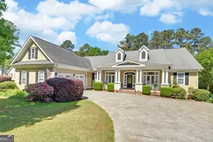 227 Capri Dr, Hartwell, GA 30643 - Photo 1