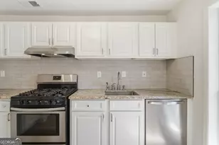 1107 Wynnes Ridge Cir SE, Marietta, GA 30067 - Photo 10