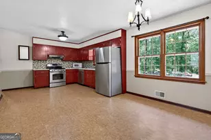 205 Dunwoody Cir, Griffin, GA 30223 - Photo 12