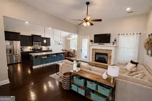 106 Rawlins Point, Perry, GA 31069 - Photo 4