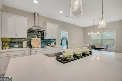 209 Maddington Court, Senoia, GA 30276 - Photo 8