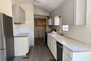 721 Ronnie St, Metter, GA 30439 - Photo 2