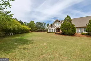31 Thomaston St, Newnan, GA 30263 - Photo 36