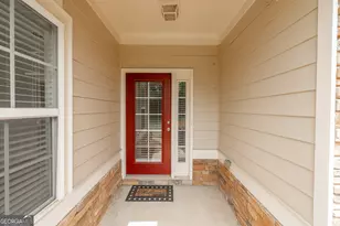 31 Thomaston St, Newnan, GA 30263 - Photo 2