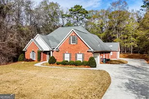 345 Huiet Dr, McDonough, GA 30252 - Photo 2