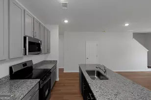 5420 Biltmore Dr, Atlanta, GA 30349 - Photo 8