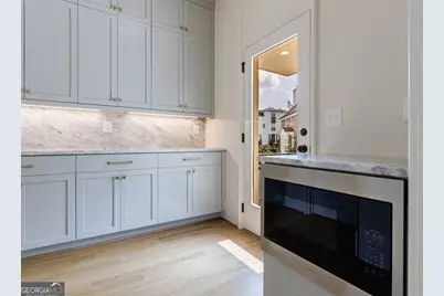 81 Delmont Drive NE, Atlanta, GA 30305 - Photo 20