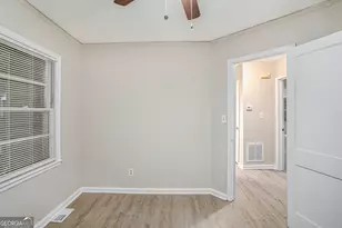 864 Northview Dr, Forest Park, GA 30297 - Photo 10