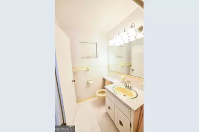 39 Adams Street, Jesup, GA 31545 - Photo 38