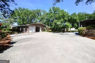 39 Adams Street, Jesup, GA 31545 - Photo 14