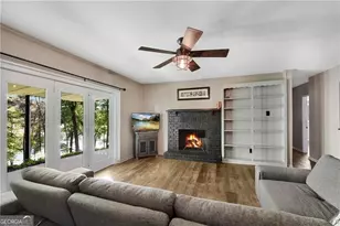 6275 Woodlake Dr, Buford, GA 30518 - Photo 32
