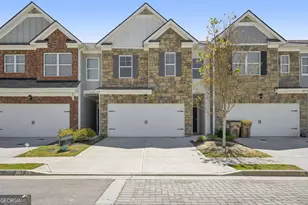 2715 Poppy Ct, Buford, GA 30518 - Photo 1