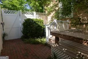 109 W 31st St, Savannah, GA 31401 - Photo 30