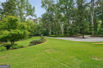 5091 Miller Road SW, Lilburn, GA 30047 - Photo 10