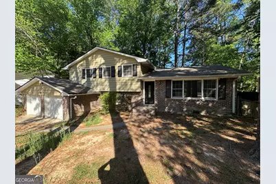 1130 Buckhurst Drive, Atlanta, GA 30349 - Photo 2
