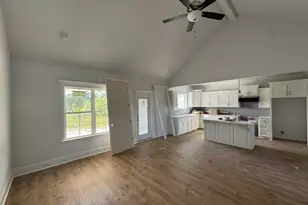 402 Bailey Cir, Thomasville, GA 31757 - Photo 6