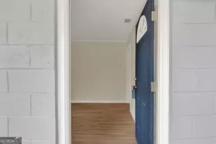 2222 Hanson St, Savannah, GA 31404 - Photo 4