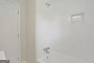 2222 Hanson St, Savannah, GA 31404 - Photo 14
