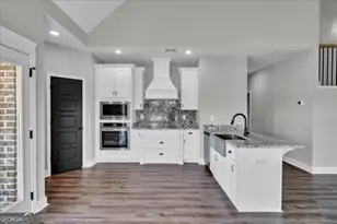 426 Burlington Dr, Lizella, GA 31052 - Photo 6