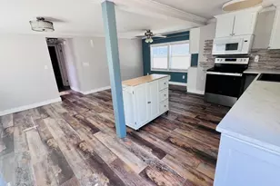 145 Sycamore St, Jesup, GA 31545 - Photo 6