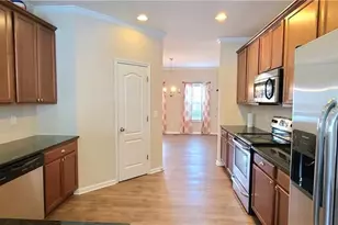 2472 Mildon Hall Ln, Lawrenceville, GA 30043 - Photo 6