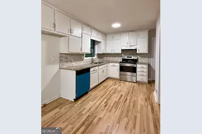 2592 Deerfield Circle SW, Marietta, GA 30064 - Photo 8