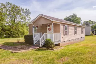 607 Thornton St, Lafayette, GA 30728 - Photo 2
