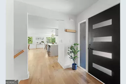 1679 Oak Lane NE, Atlanta, GA 30329 - Photo 8