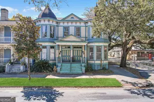 301-303 E Henry St, Savannah, GA 31401 - Photo 4