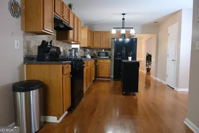 4655 Millenium View Court, Snellville, GA 30039 - Photo 12